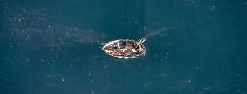 Peschereccio visto da drone
